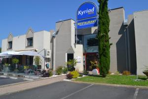 Hotels Hotel Restaurant Kyriad Brive Centre : photos des chambres