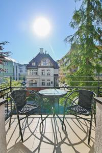 Villa Antares I & II