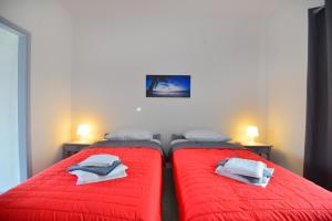 Seagull Rooms Syros Greece