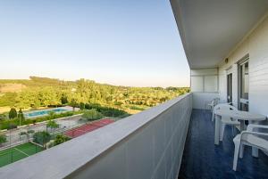 Two-Bedroom Apartment (5 Adults) room in Curia Clube