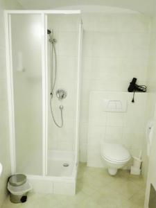 Deux Chambres Doubles Communicantes avec Salle de Bains Privative