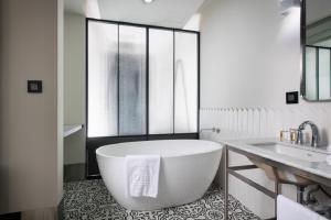 BROWN DOT Hotel Dadaepo Beach