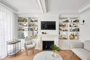 Three-Bedroom Apartment room in Stylish Apartments