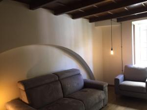 Al vecchio porto casa a Cannero