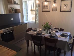 Al vecchio porto casa a Cannero