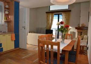 Kamari Beachfront Apartments