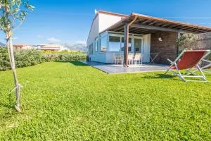 Villa Pasquale...immersa nella tranquillita' - Ласкарі