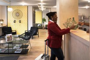 Hotels Hotel Paris La Fayette : photos des chambres