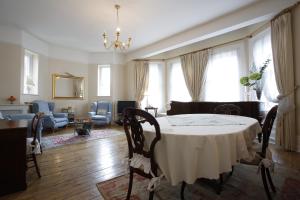 Veeve - Teatime Traditions