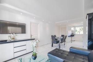 Wonderful one bedroom heart of Cannes, 5min walk to Palais!