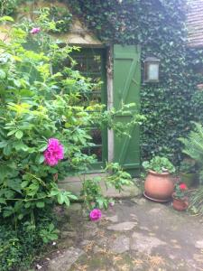 B&B / Chambres d'hotes Moulin de Champrond -Montmirail -Sarthe : photos des chambres