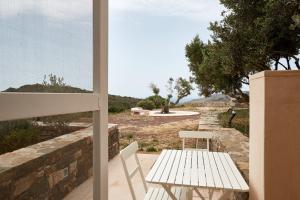 Studio Julie Kythira Greece