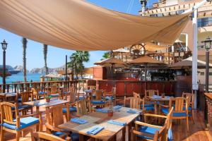 Villa del Arco Beach Resort & Spa