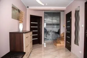 Pokoje Gościnne ZACISZE - Jantar