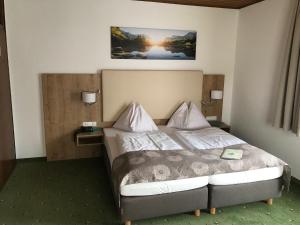 Deluxe Double Room room in Hotel Weismann