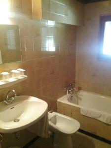 Hotels Hotel Restaurant Les Rosieres : photos des chambres