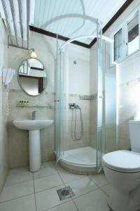 Haus Platanos Apartments & Bungalows by the Sea Halkidiki Greece