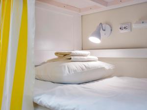 Single Bed in Female Dormitory Room room in Friends on Sennaya
