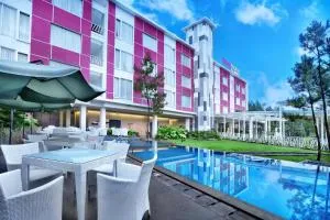 favehotel Cimanuk Garut - Гарут