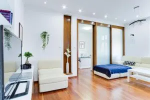 Royal Apartment near river - Nek4th - Praha