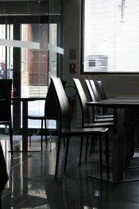 Hotel The Originals du Grand Monarque Nantes Gare