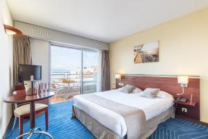 Hotels Hotel Brise de Mer - Piscine interieure & exterieure : photos des chambres