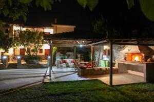 Maria Studios Skopelos Greece