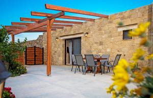 Petrakis Cretan Homes