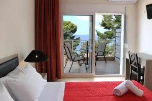 Rodon Loutra - Ajía Paraszkeví