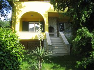 Apartments Villa Concept