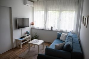 Meridian Apartment , 300m to Bus Terminal, Fast Wifi & Airport Transf