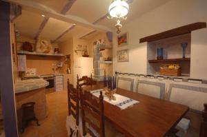 Lets Holidays apartment Roqueta