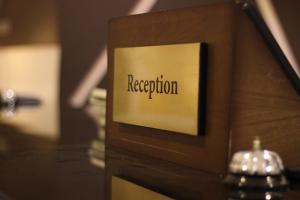 Meneur Hotel