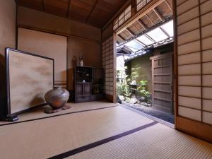 京都 Ryokan Inakatei 3つ星 宿泊施設 ロビー