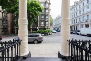 Two-Bedroom Apartment - Lower Ground Floor  room in Lancaster Gate Hyde Park by London Hotel Collection