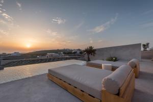 Albus Villas Santorini Greece