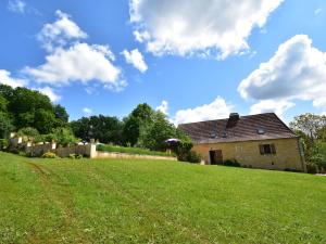 Maisons de vacances Superb Holiday Home in Busse with Swimming Pool : photos des chambres