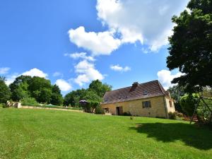 Maisons de vacances Superb Holiday Home in Busse with Swimming Pool : photos des chambres