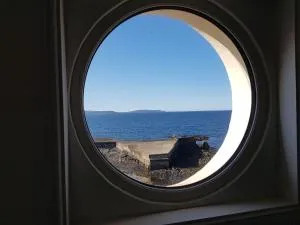 Luxury house with Sea views - 克劳福兹本