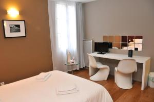 Appart'hotels Temporesidence Cathedrale : Studio