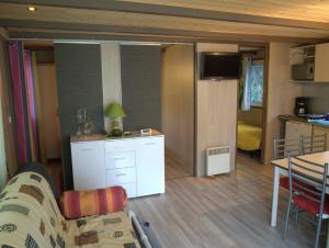 Chalets Le petit chalet : photos des chambres