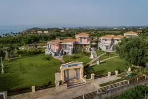 塔斯皮塔基亚特萨尔博普鲁斯酒店 - 基帕里夏