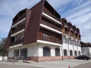 Rose Residence - Gura Humorului