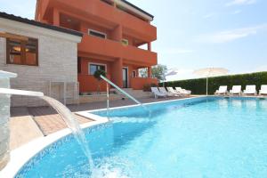 Hotel Natura Vilanija