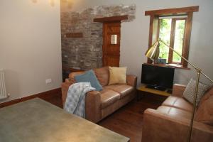 Ty Carreg Fach Staycation Cottage Cardiff