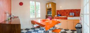 Maisons de vacances gites de la petite suisse : photos des chambres
