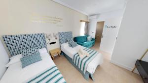 Double or Twin Room room in Hostal Boutique La Española by Bossh Hotels