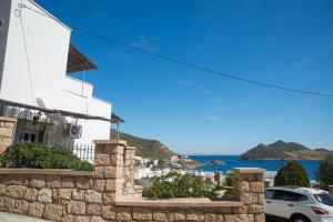 Captain Manos Studio Apartments Patmos Greece
