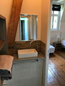 Maisons de vacances Sejour au Chateau baie de somme pour 2 ou 4 : photos des chambres