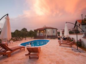 3 stern ferienhaus Romantic Villa OLIVE with pool Poličnik Kroatien